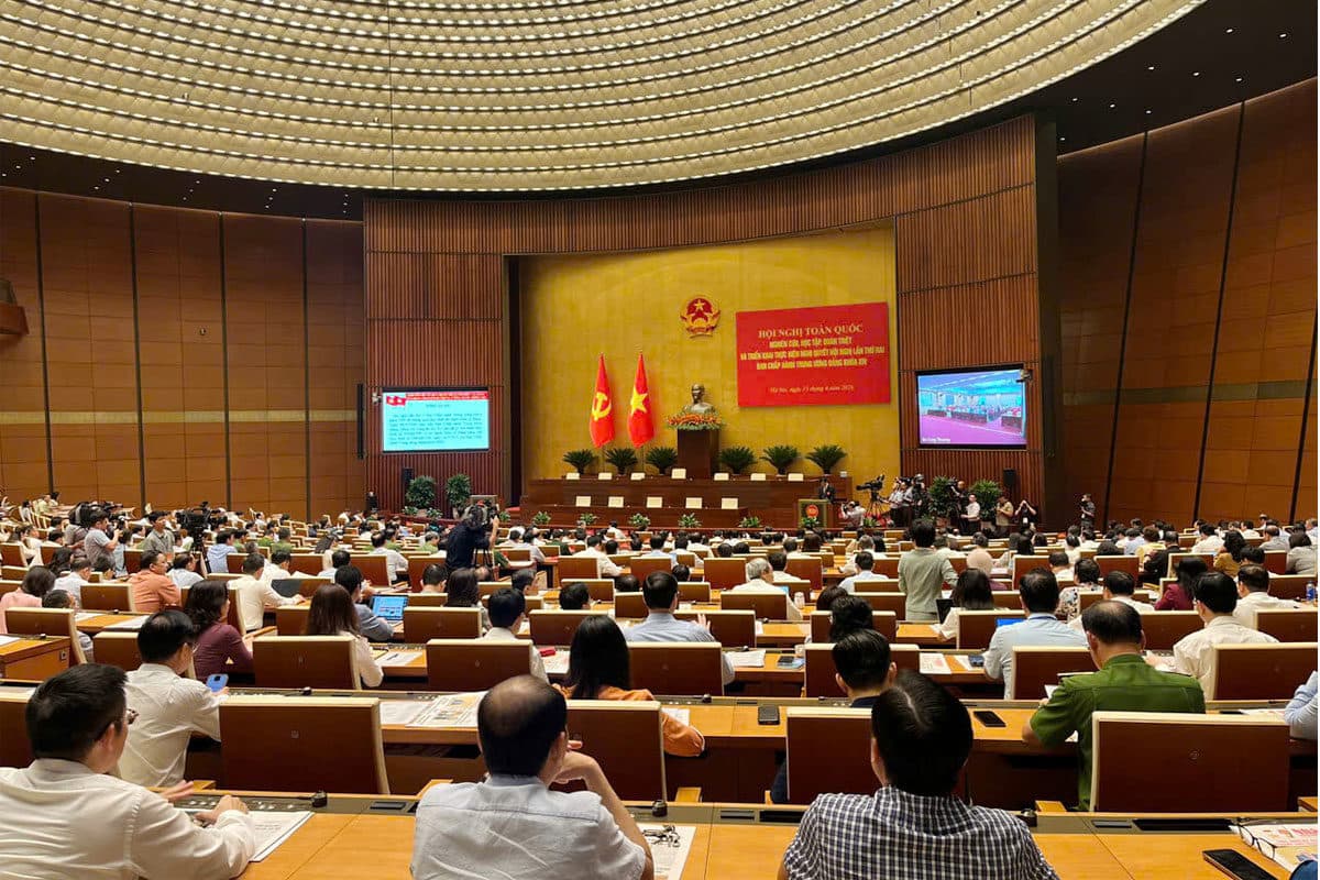 제2차 해외총회 결의문을 연구, 연구, 철저하게 파악, 이행하기 위한 전국회의
