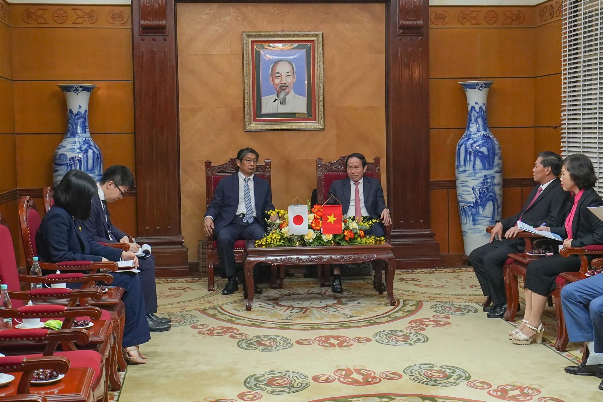 City leaders paid a courtesy call on the Japanese Ambassador to Vietnam