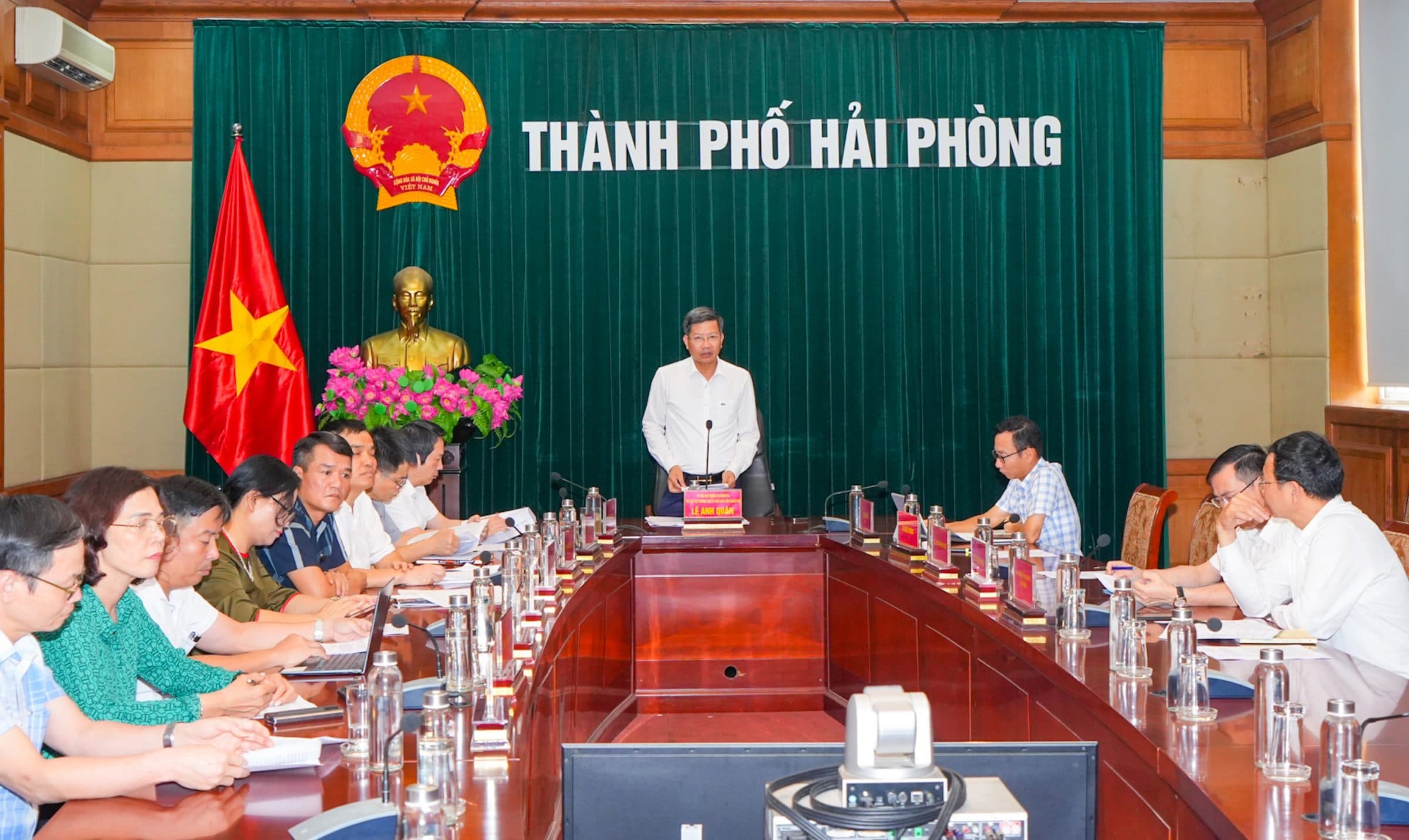Hai Phong, Hai Duong 및 Quang Ninh에서는 공공 투자 자본 지출 속도를 가속화해야 합니다.