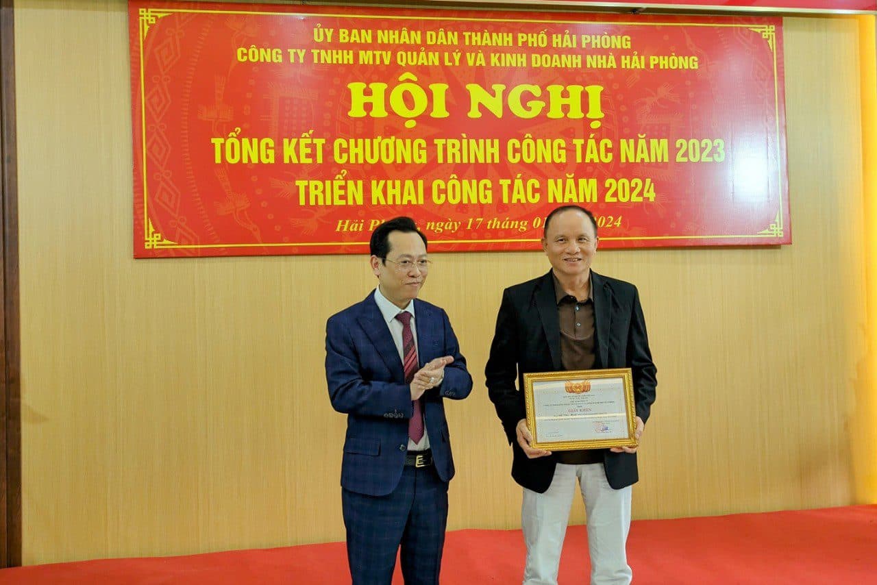 Hai Phong Housing Management and Trading Company Limited: 신규 아파트 관리 및 운영에 중점을 두고 있습니다.