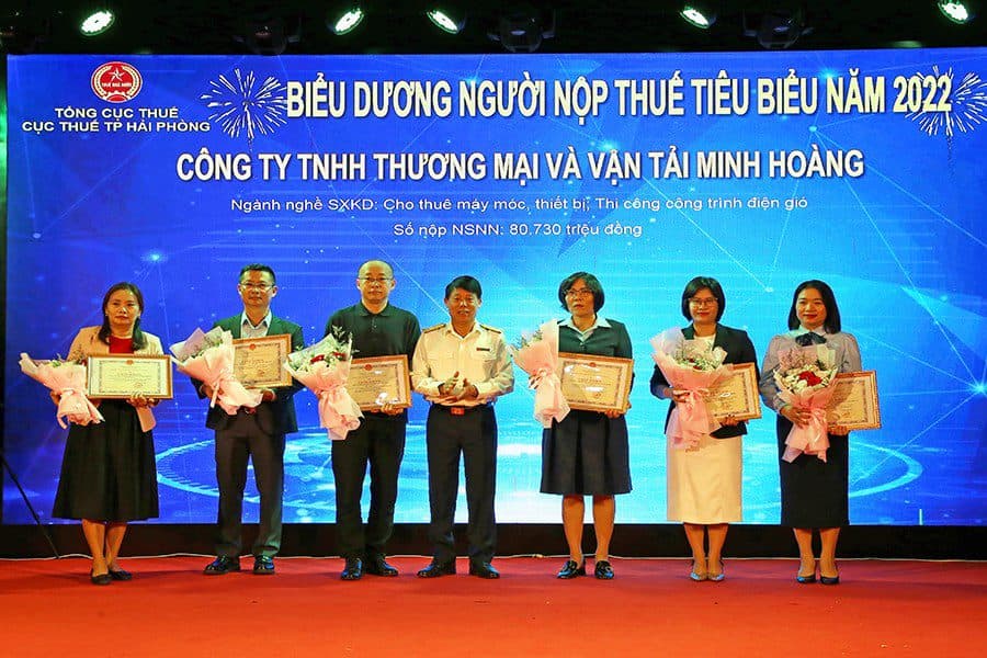 Cục Thuế thành phố: Tuyên dương doanh nghiệp chấp hành tốt chính sách pháp luật thuế năm 2022