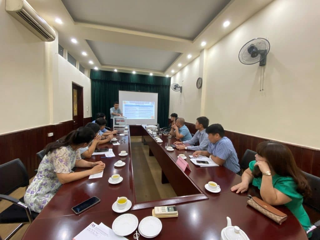 Hai Phong Road Joint Stock Company의 국영 주식 경매 결과 발표