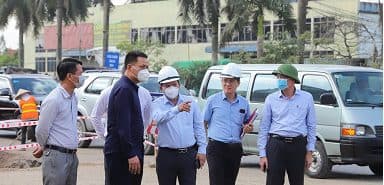 부지 정리 작업의 문제를 신속하게 해결하여 프로젝트 건설 진행 속도를 높입니다.