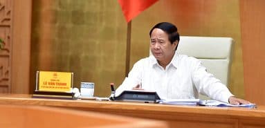 정부는 기업의 생산 회복에 동참하고 지원하기 위해 최선을 다하고 있습니다.