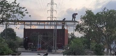 고압계통 안전통로를 위반하는 공사 철거 요청
