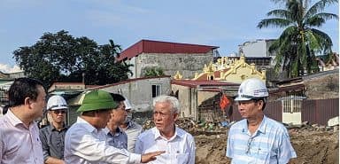 Ho Sen - Cau Rao 2 도로 건설 투자 프로젝트: 프로젝트 완료 속도를 높이기 위해 건설 작업에 중점을 둡니다.