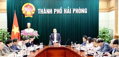Tiếp tục tạo điều kiện thuận lợi để doanh nghiệp phát triển sản xuất, kinh doanh