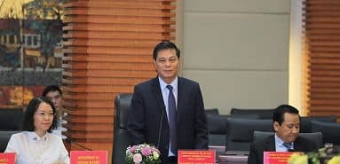 시인민위원장, 상공회의소 대표단과 우리 기업인 접견