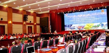 2020년 레드 리버 삼각주(Red River Delta)의 사회 경제적 개발 및 공공 투자 계획을 개발합니다.