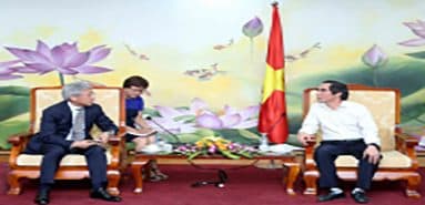Thứ trưởng Nguyễn Văn Trung tiếp Phó Chủ tịch JETRO