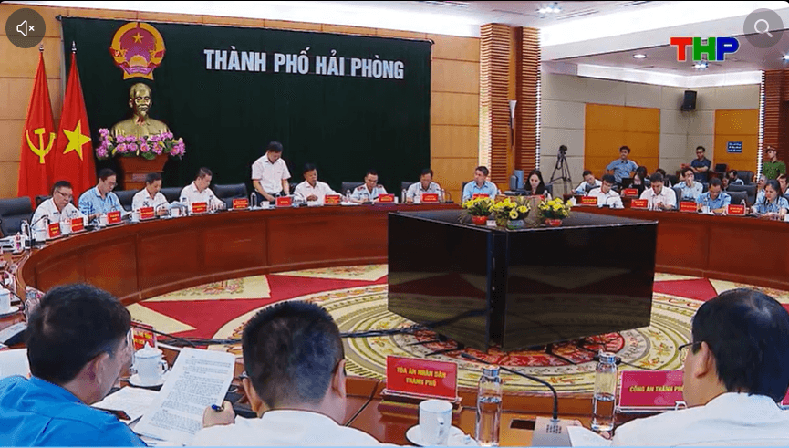 Đối thoại với đại diện các tổ chức, cá nhân thuê nhà, đất là tài sản công không sử dụng vào mục đích