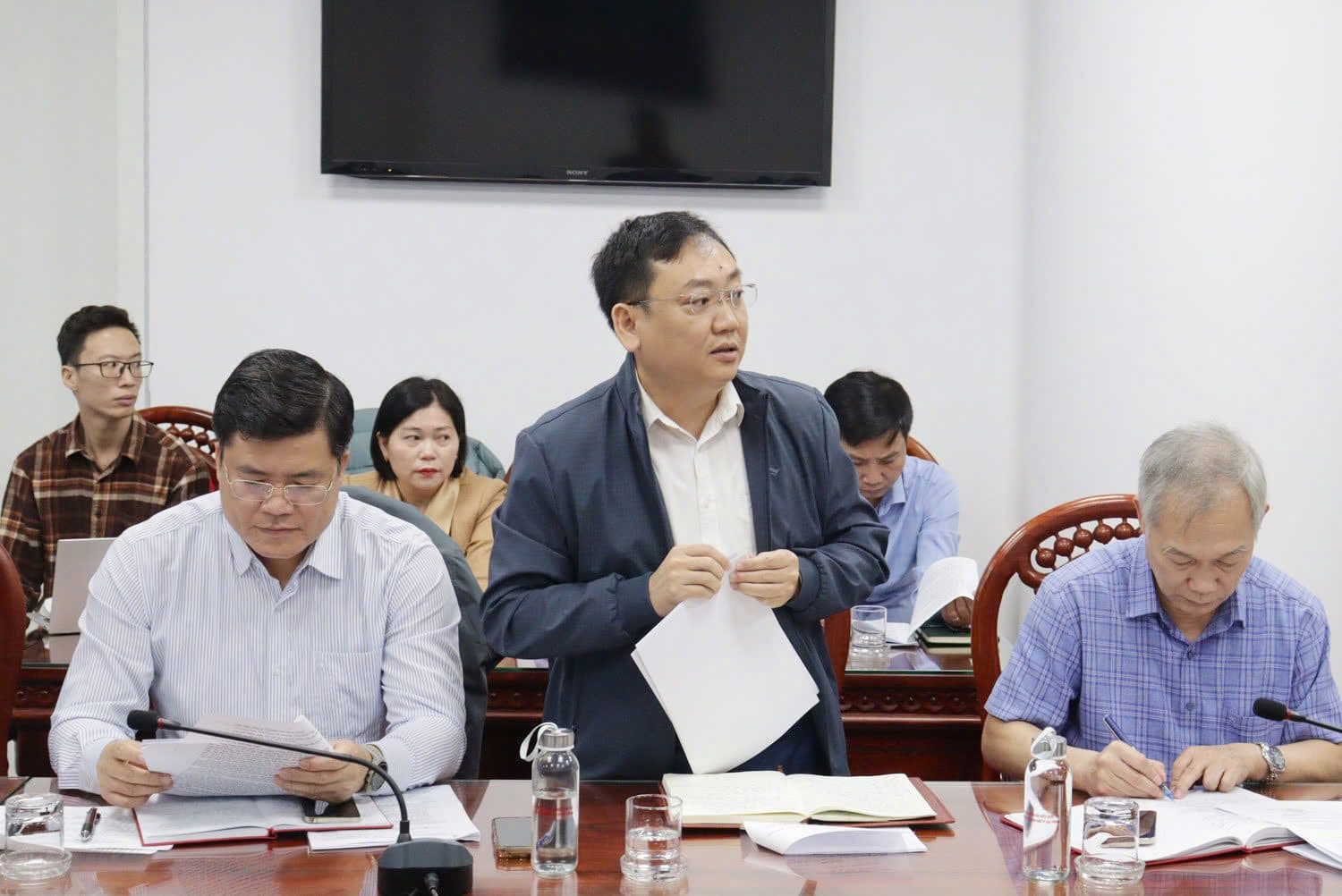 Ban Kinh tế – Ngân sách HĐND thành phố thẩm tra hồ sơ dự thảo Nghị quyết trình Kỳ họp thứ 30 (kỳ họp chuyên đề) HĐND thành phố khóa XVI