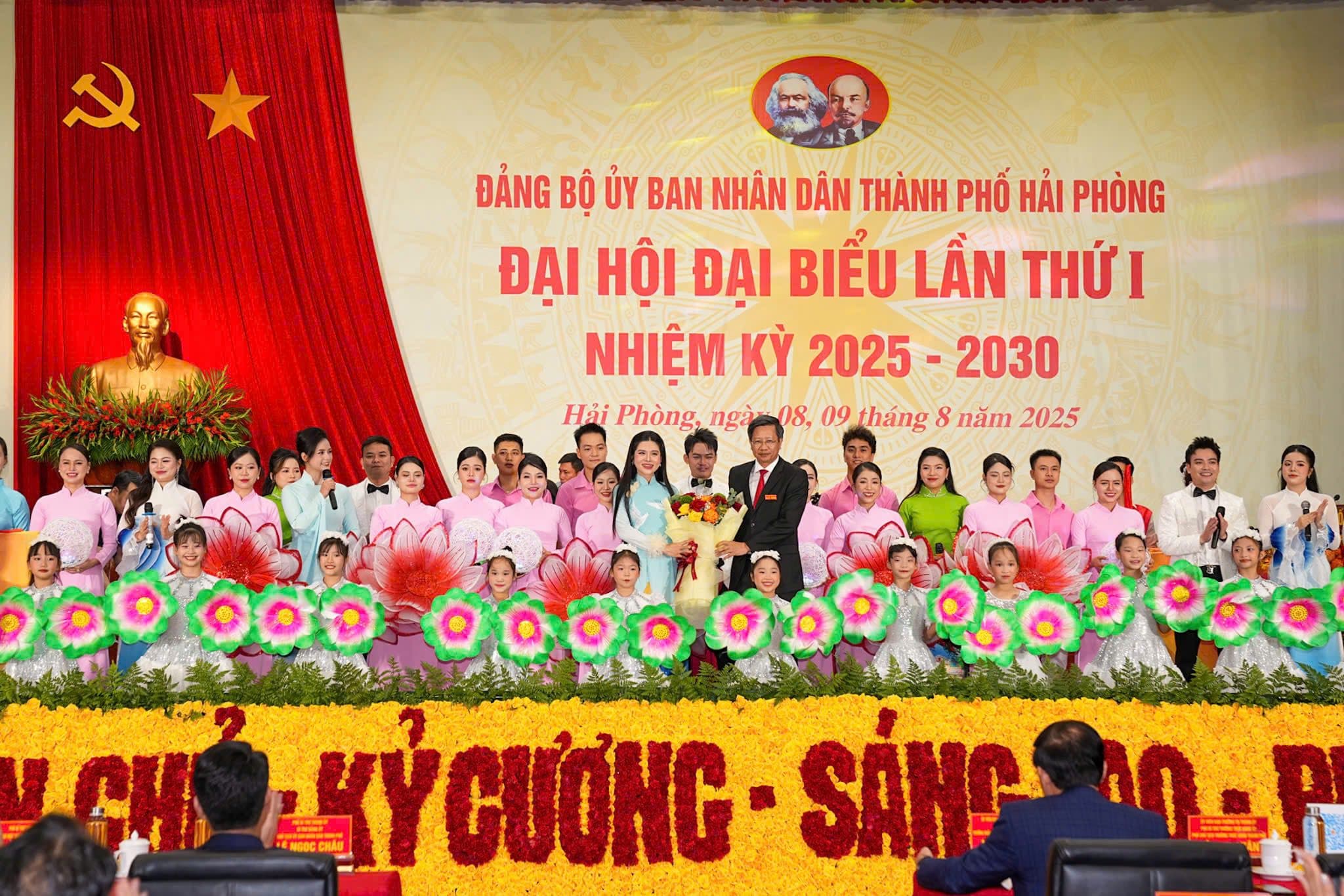 Opening of the 1st Congress of City People's Committee Party Delegates, term 2025 - 2030