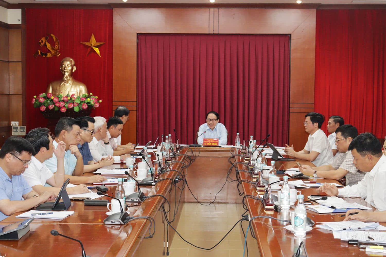 The Standing Committee of the City Party Committee agreed on a list of 32 key traffic projects for the period 2026–2030 and a policy of investing in a number of large projects.