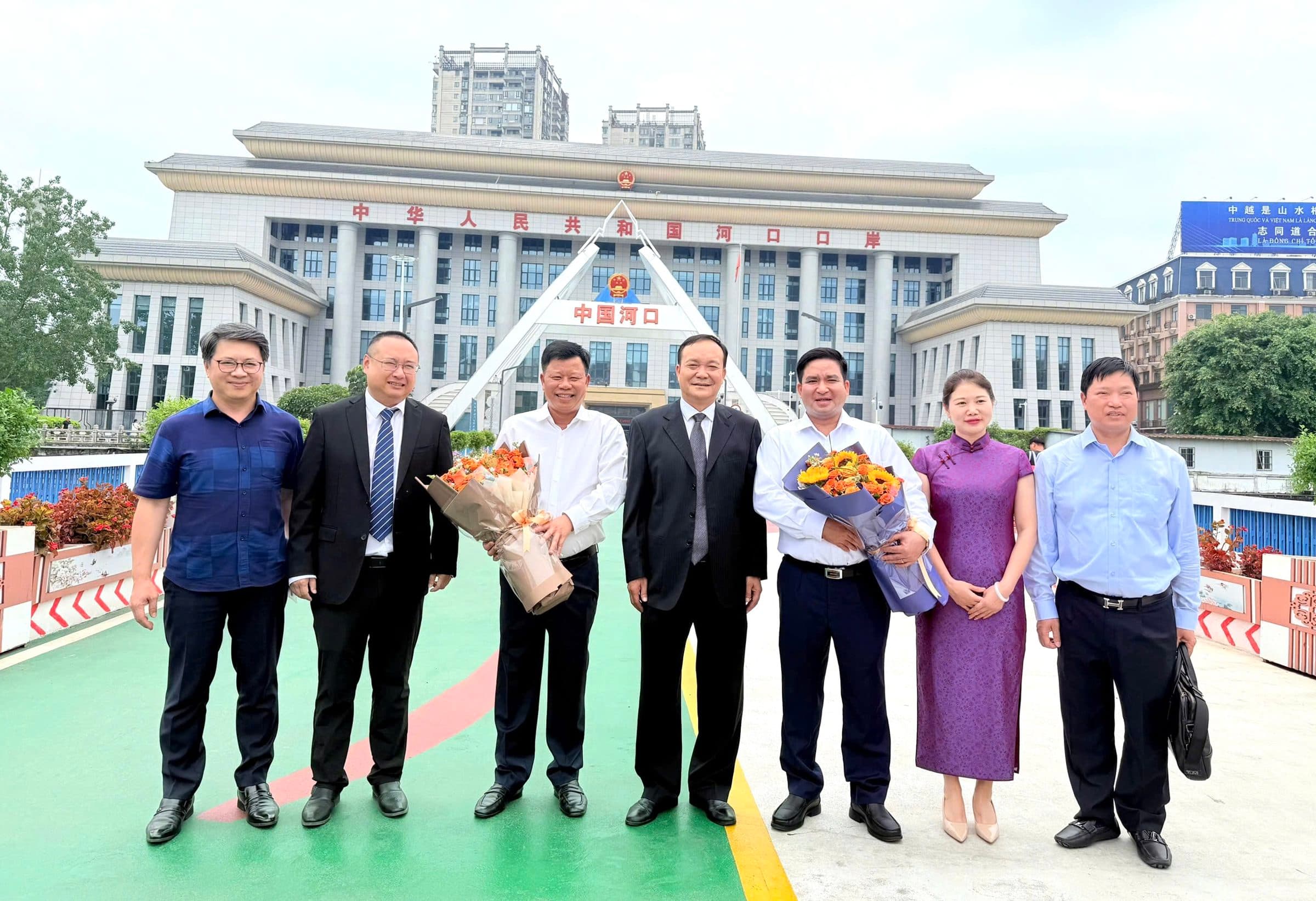 Đoàn đại biểu thành phố Hải Phòng khảo sát, làm việc tại Khu thí điểm Thương mại Tự do Vân Nam – phân khu Hồng Hà (Trung Quốc)