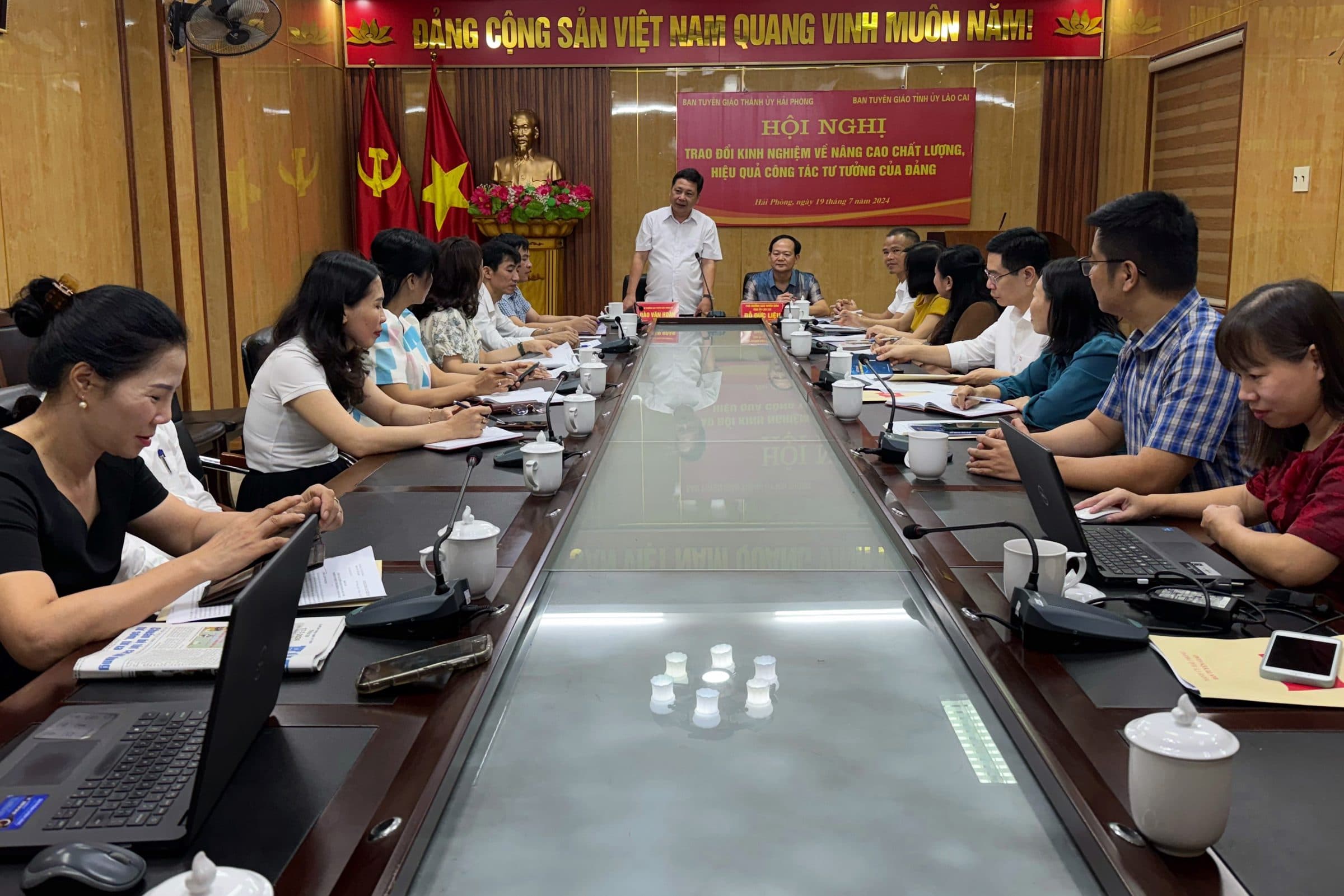 Trao đổi kinh nghiệm về nâng cao chất lượng, hiệu quả công tác tư tưởng của Đảng giữa 02 địa phương Hải Phòng – Lào Cai
