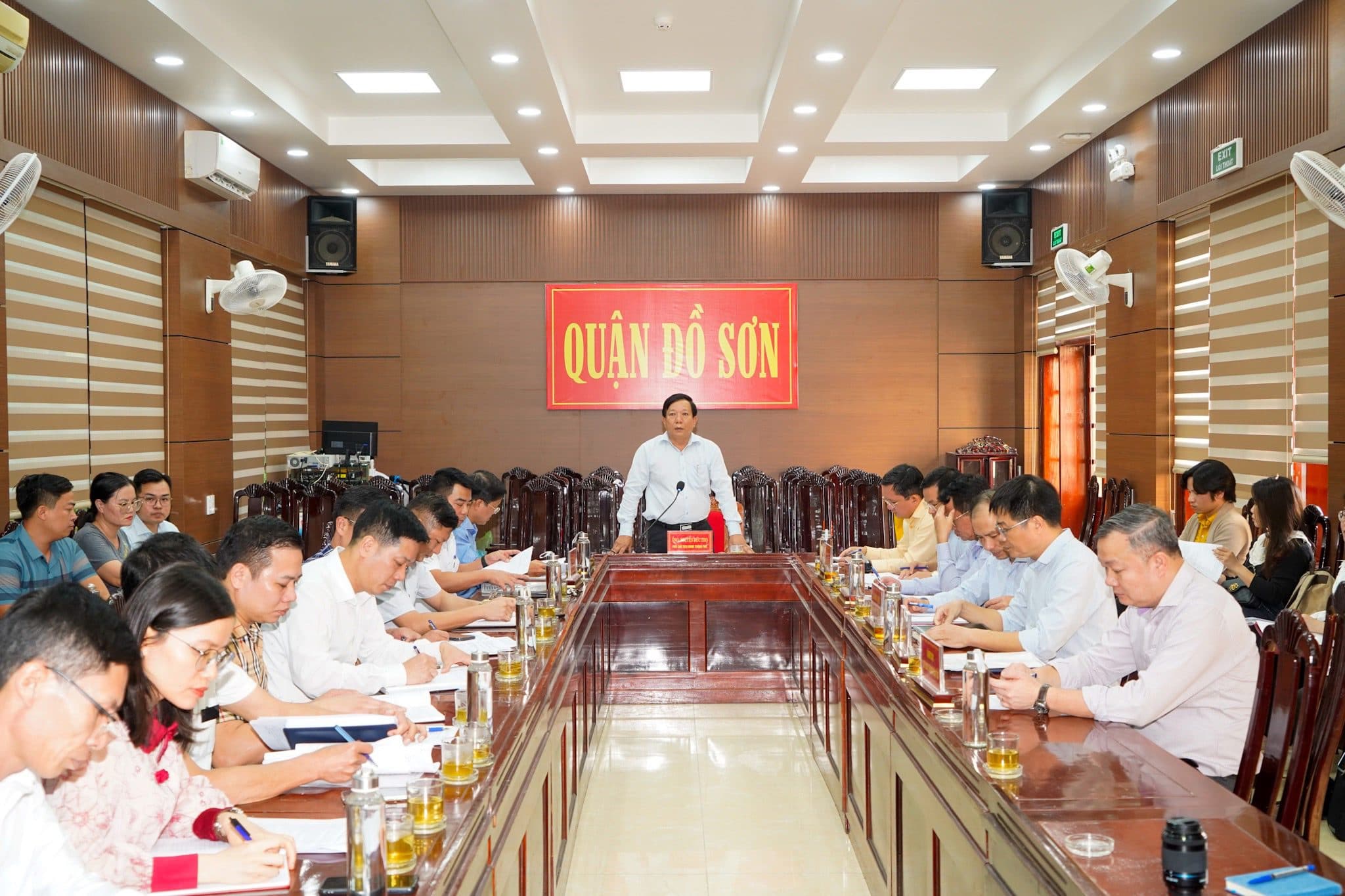 Tập trung giải phóng mặt bằng thực hiện Dự án đầu tư xây dựng tuyến đường từ đường bộ ven biển (Km1+00) đến ngã ba Vạn Bún, quận Đồ Sơn