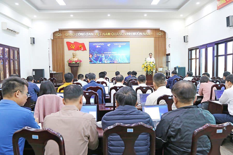 IPv6 전환 관련 기술 및 기술 교육 프로그램에 정보기술 담당 공무원 및 공무원 70여명 참여