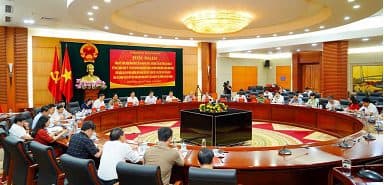 Summarizing the implementation of Resolution 54-NQ/TW of the IX Politburo on socio-economic development and ensuring national defense and security in the Red River Delta