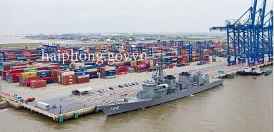 海上自衛隊のコルベット艦「あけぼの」がハイフォン市を表敬訪問しました