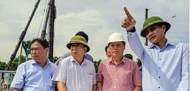 南ビンカウ交差点とトンドゥクタン通り、マンヌオック通り、国道5号線の交差点を結ぶ道路を建設する投資プロジェクト:アンズオン地区は用地整理の進捗を加速するよう努めている。