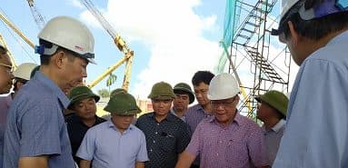 Binh Cau 남부 교차로 건설 투자 프로젝트 : 건설 중 교통 안전 및 노동 안전 보장