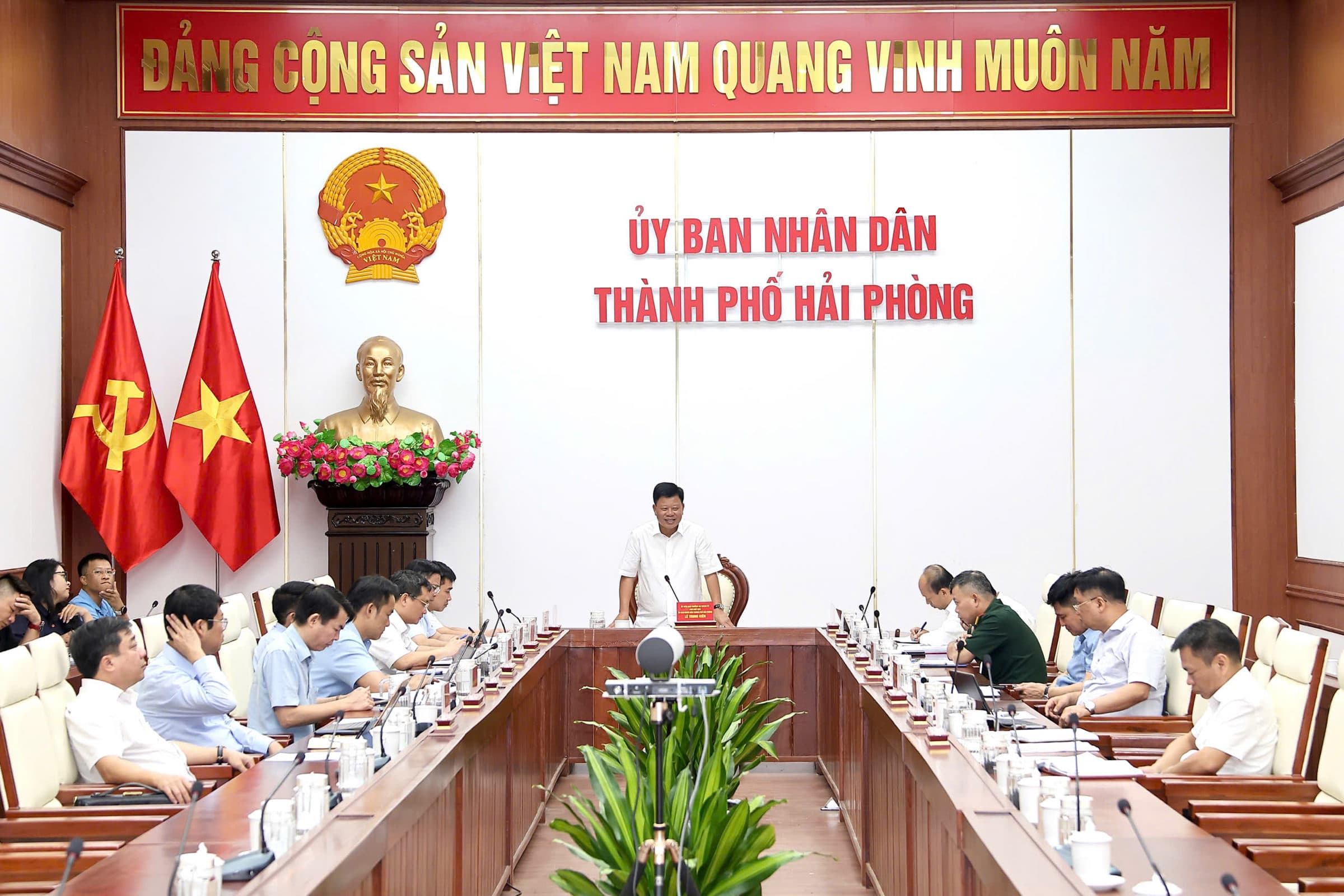 Các địa phương, đơn vị phấn đấu giải ngân vốn tư công đạt từ 75% trở lên