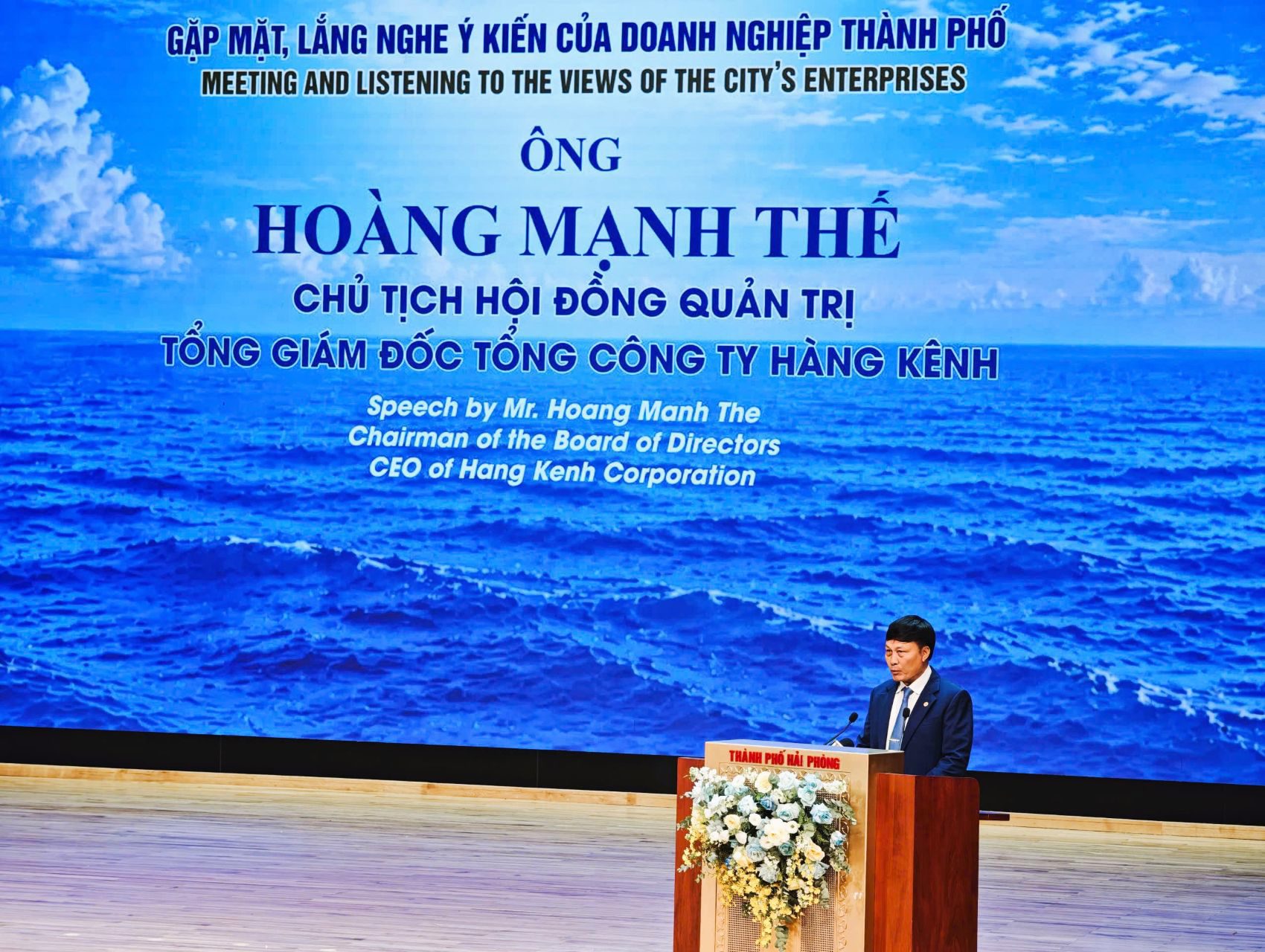 Ong_Hoang_Mnh_Th_Ch_tch_HQT_Tng_giam_c_Tng_cong_ty_Hang_Kenh.jpg